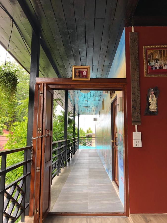 Nonthun 1 Hostel Khon Kaen Extérieur photo