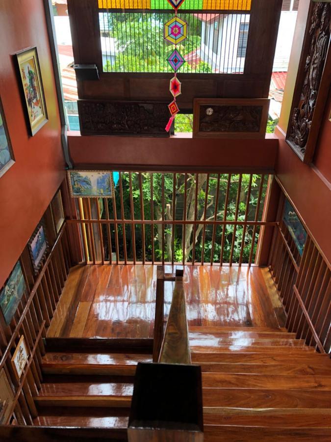 Nonthun 1 Hostel Khon Kaen Extérieur photo