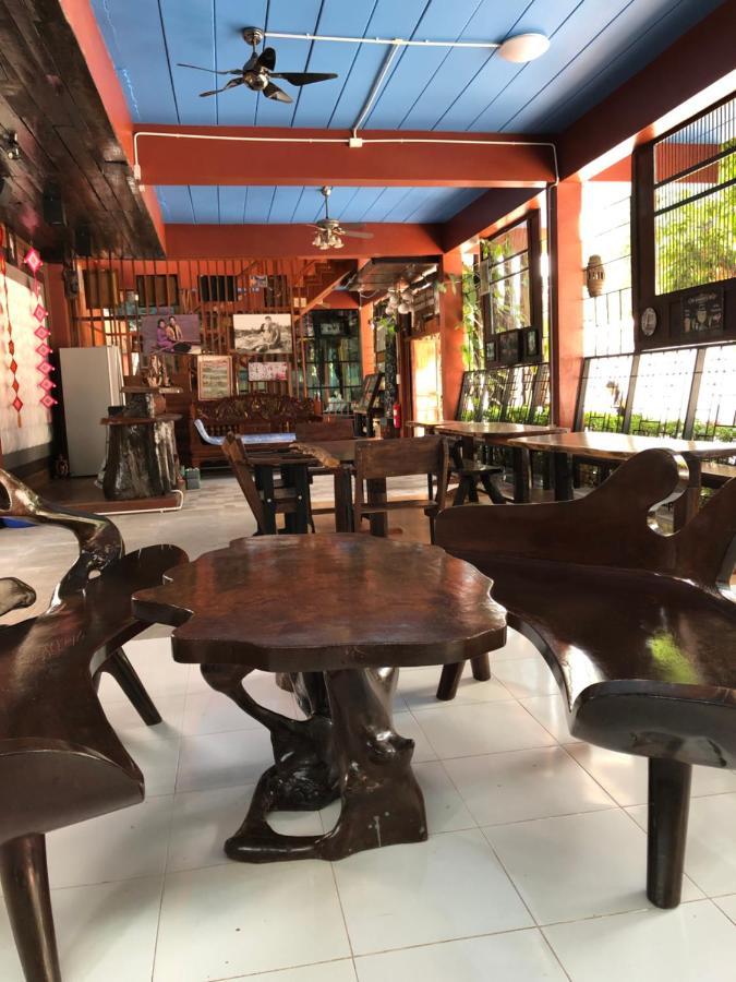 Nonthun 1 Hostel Khon Kaen Extérieur photo