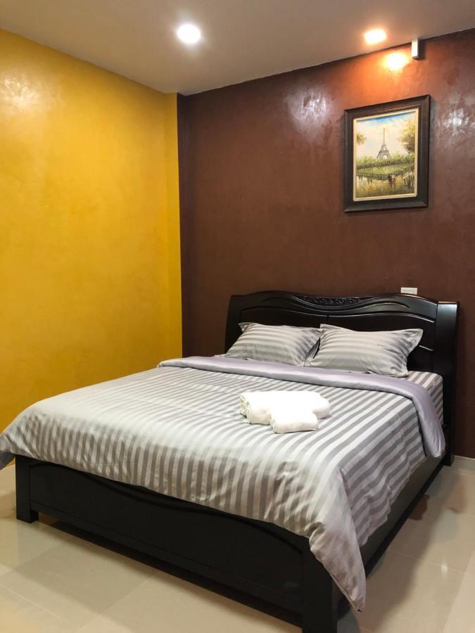 Nonthun 1 Hostel Khon Kaen Extérieur photo