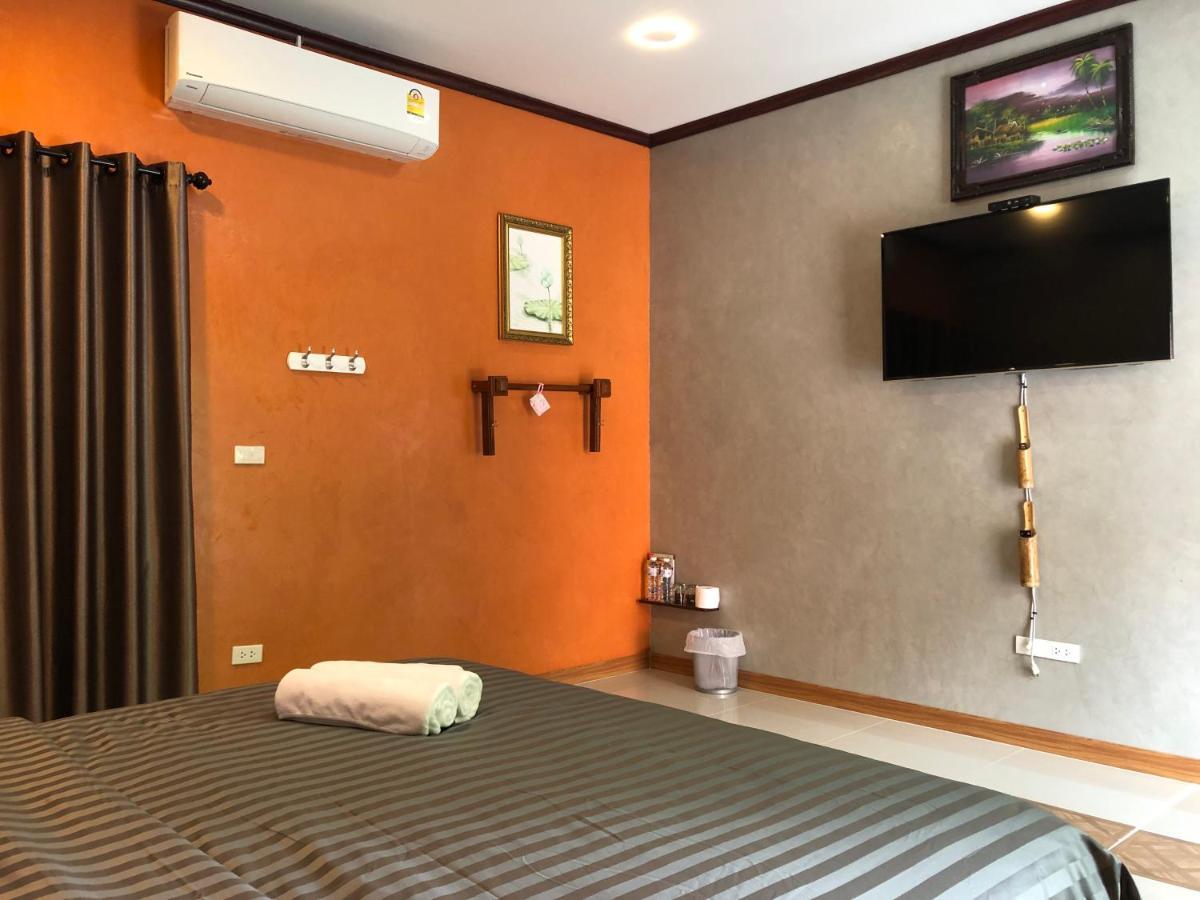 Nonthun 1 Hostel Khon Kaen Extérieur photo